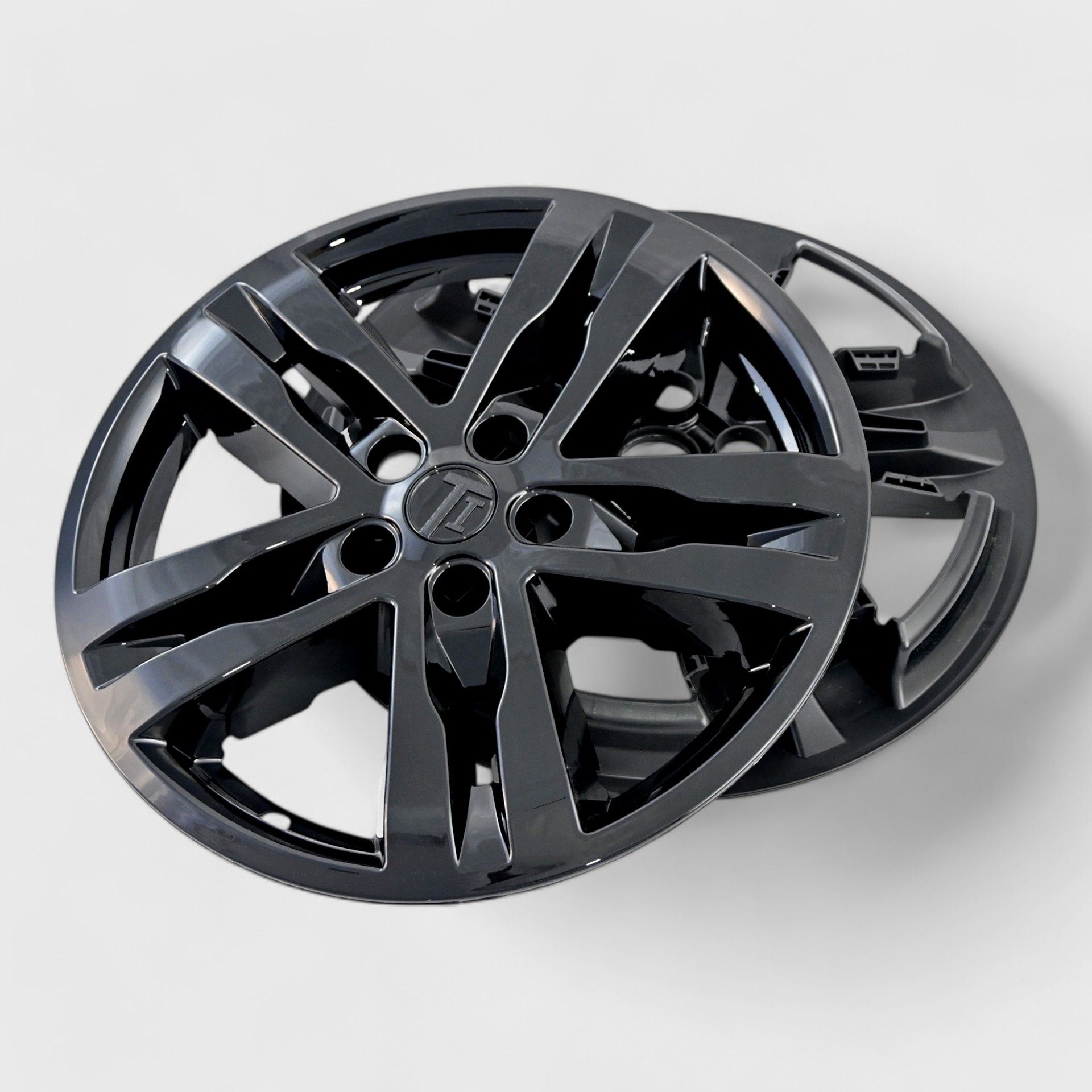 20-24 Ford Explorer 8 Piece Gloss Black Snap-on Wheel Skin Set