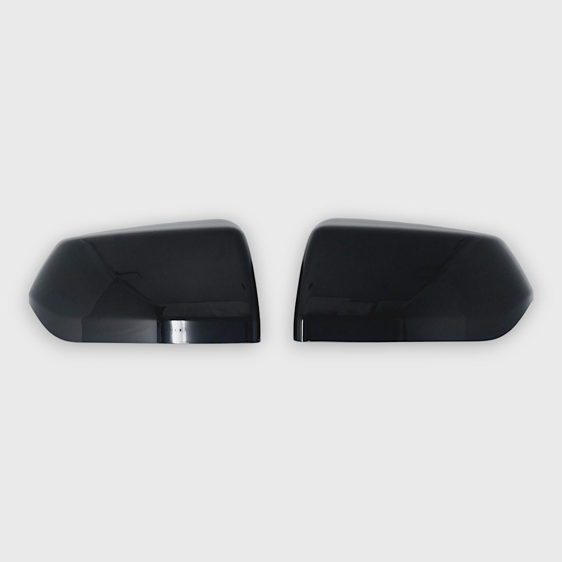 21-26 Chevrolet Suburban/Tahoe, 24-26 Chevrolet Silverado EV, 21-26 GMC Yukon/Yukon XL, 24-26 GMC Sierra EV, 21-26 Cadillac Escalade 2 Piece W/ or W/O Turn Signal Top Gloss Black Tape-on Mirror Cover