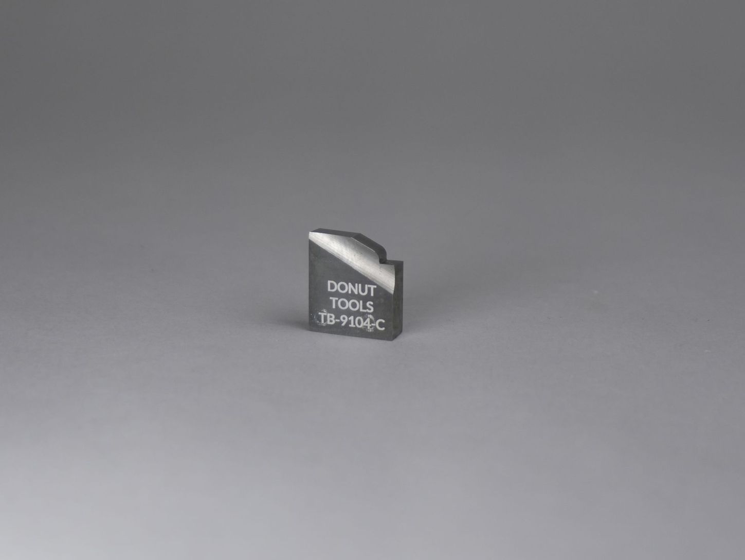 DT TB-9104 Front