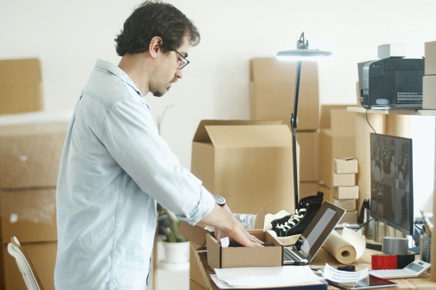 retail ecommerce packing.jpg