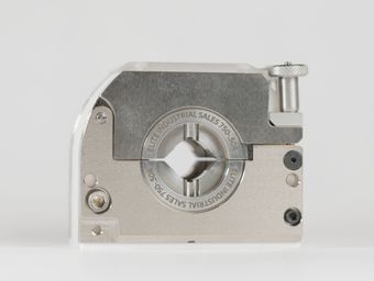 750 side plate 235-1