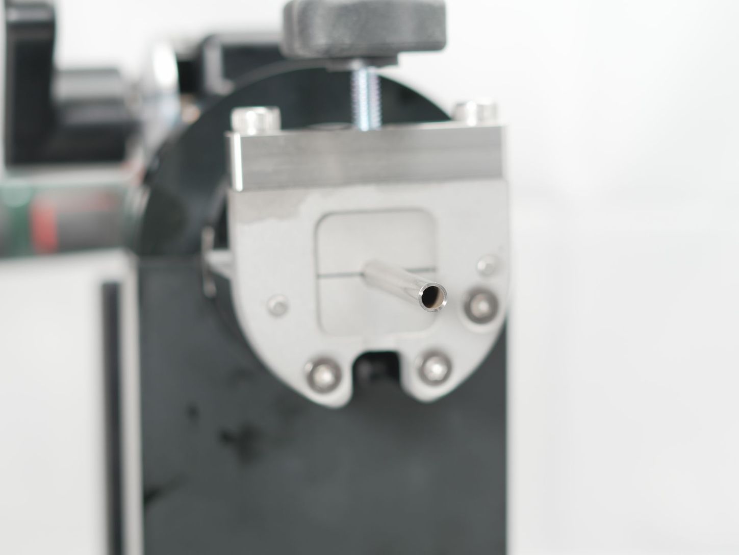 TSM-1501M 0 25 in tube close up 4
