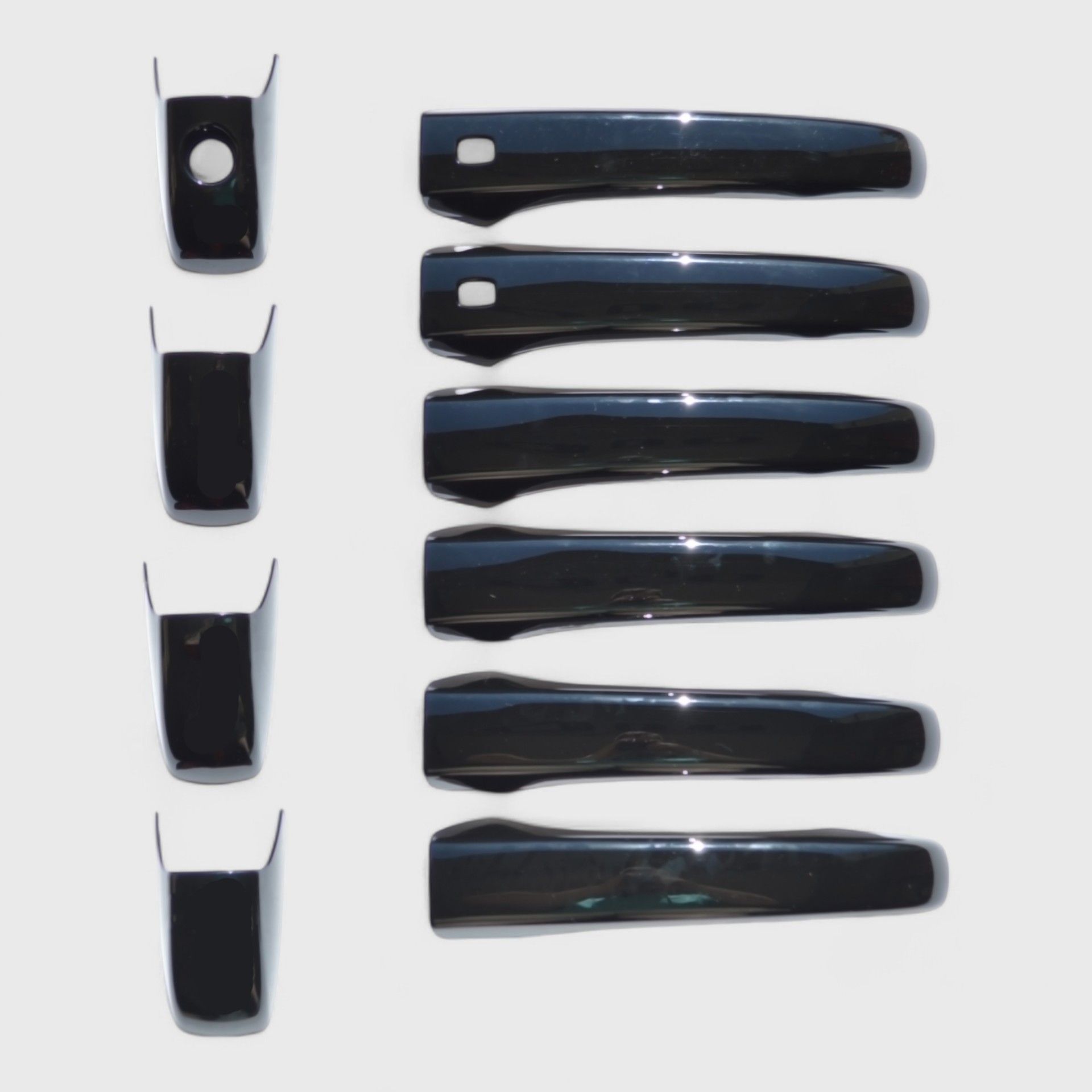 08-20 Dodge Grand Caravan, 11-26 Dodge Durango, 09-17 Jeep Patriot, 11-21 Jeep Grand Cherokee, 2022 Jeep Grand Cherokee WK, 10-16 Chrysler Town & Country, 09-14 Volkswagen Routan W/ or W/O Smart Key 10 Piece Gloss Black Snap-on W/Tape Patented Door Handle Cover