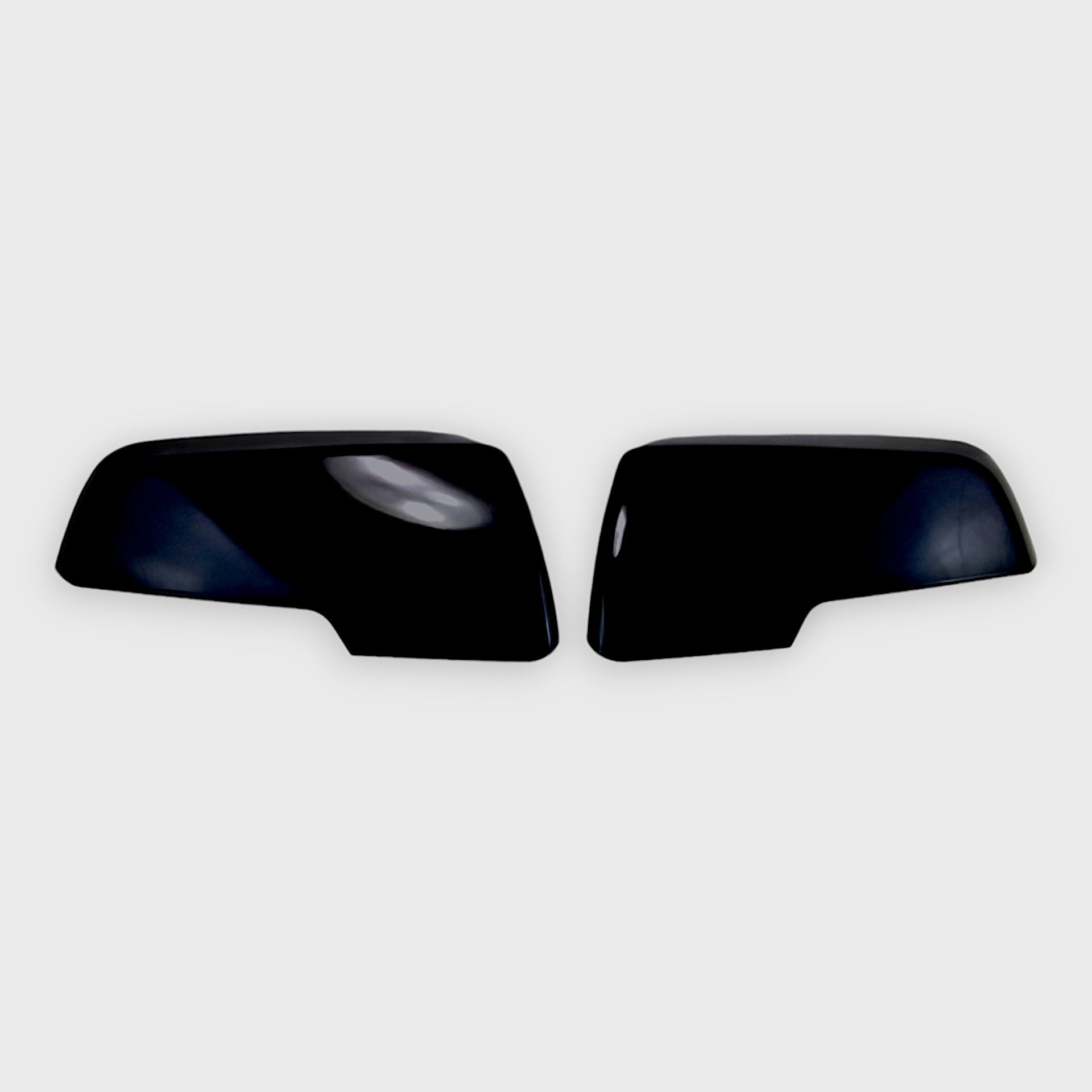 18-23 Chevrolet Traverse, 20-23 GMC Acadia 2 Piece W/ or W/O Turn Signal Gloss Black Tape-on Mirror Cover