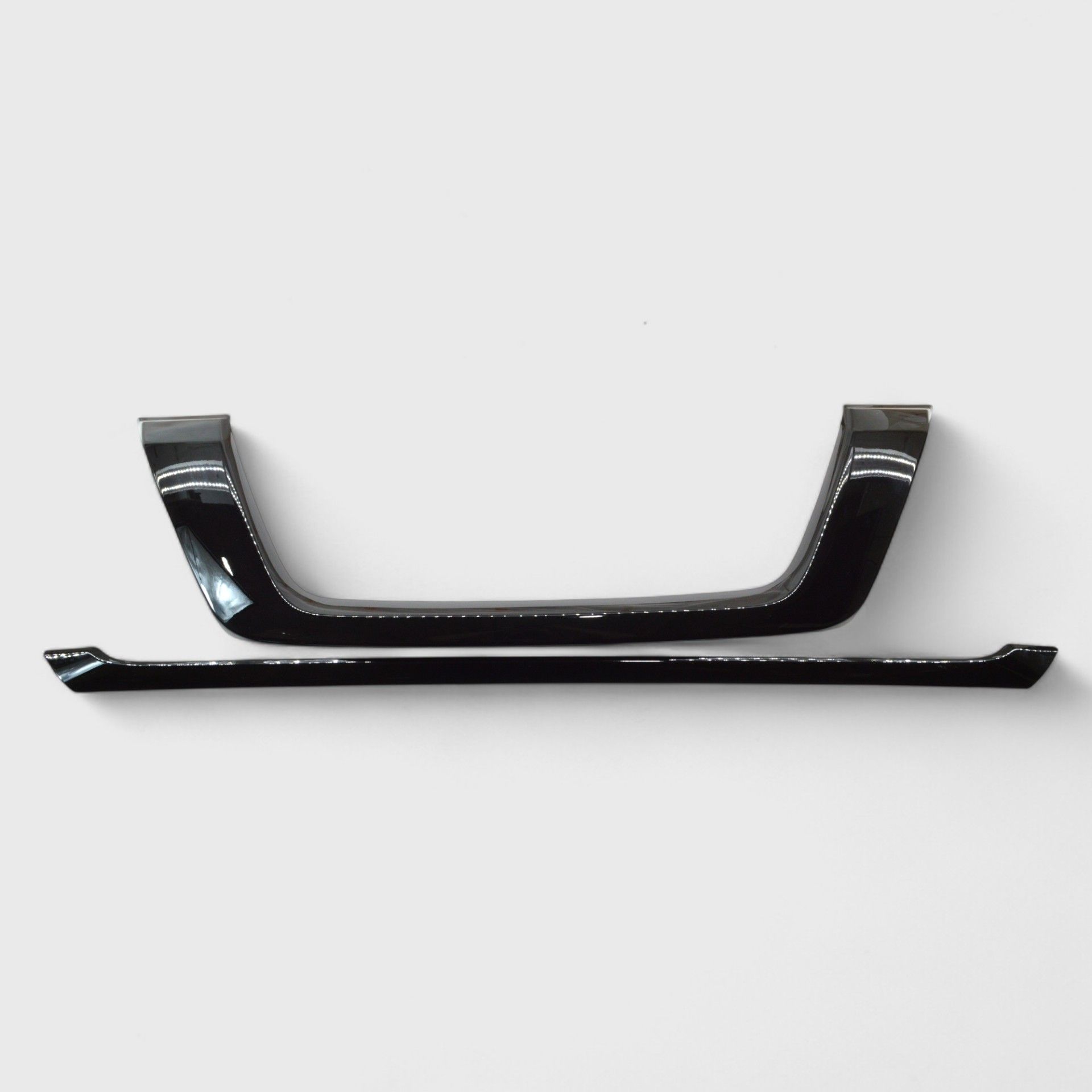 17-21 Nissan Pathfinder 2 Piece Gloss Black Tape-on Grille Overlay