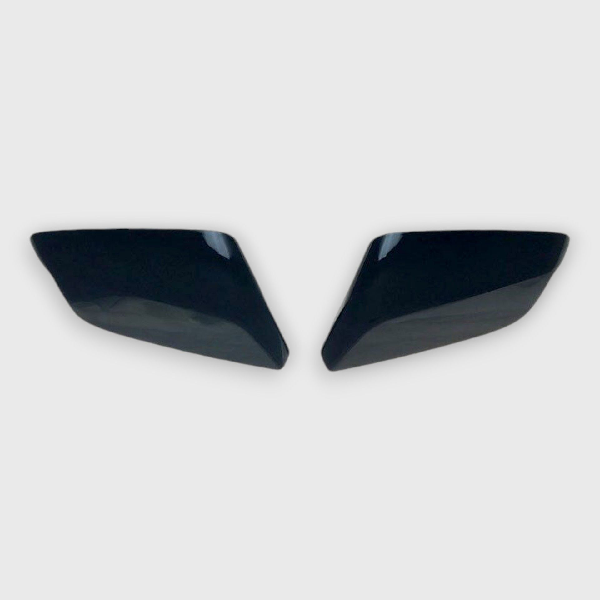 16-25 Chevrolet Malibu 2 Piece Top Gloss Black Tape-on Mirror Cover